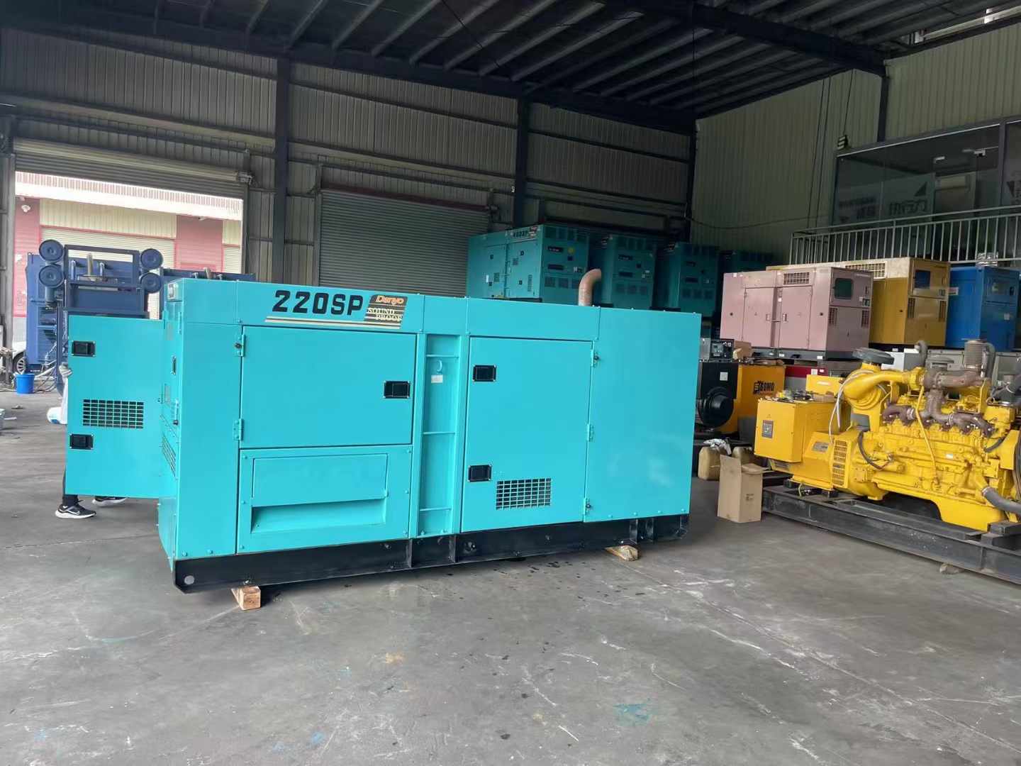 礼泉800kW 柴油发电机的输出电流波动范围是多少？