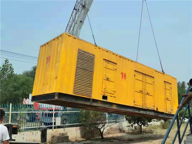 礼泉300KW柴油发电机组油耗是多少?