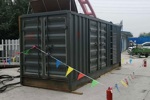 礼泉发电机租赁空气滤清器多久更换一次？