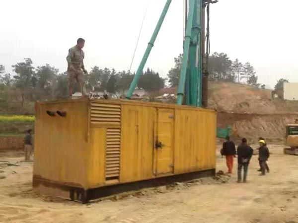 礼泉如何判断水冷式机油散热器密封件是否需要更换?